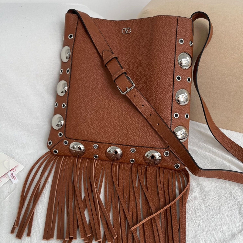 Va1e*ntin0 satchel bag